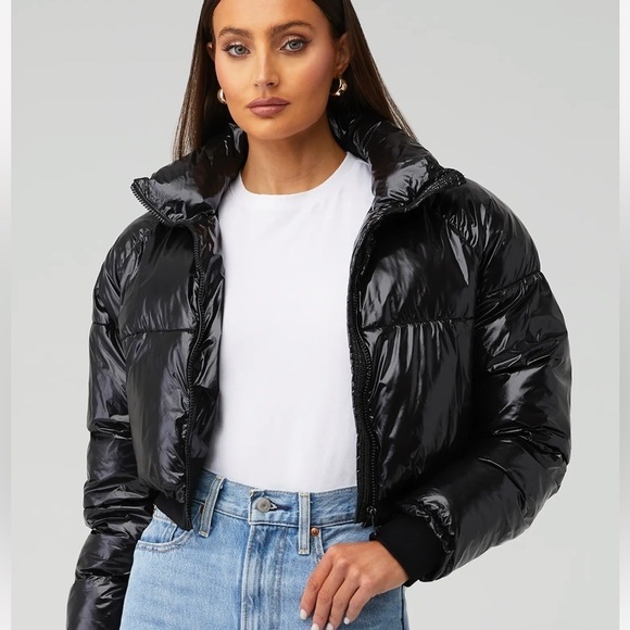 NWT Blank NYC Cold Lover Crop Puffer Jacket Size Large - Picture 5 of 11